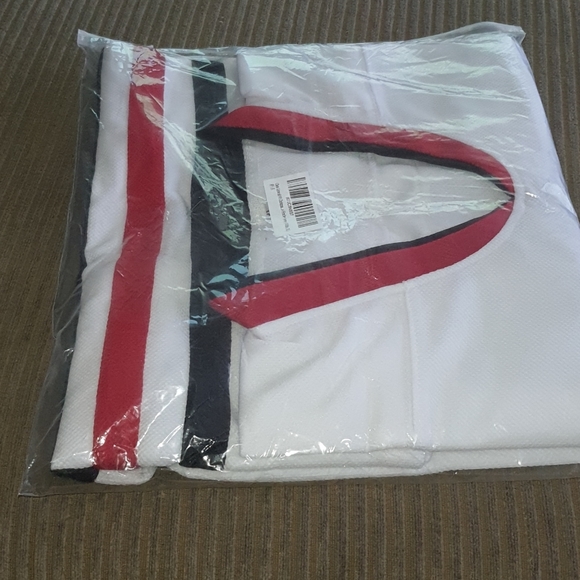 New Chicago Blackhawks Griswold Jersey - Picture 4 of 4